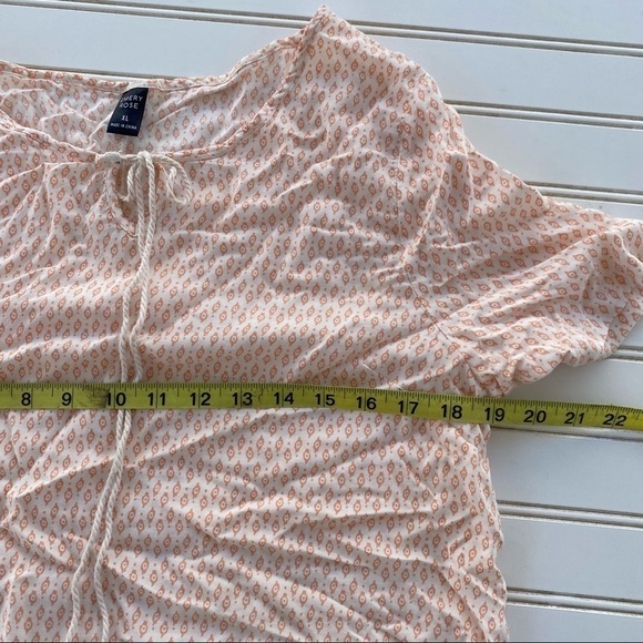 Emery Rose floral bohemian blouse Size XL - Picture 7 of 8